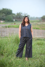 Load image into Gallery viewer, The Harmony Reversible Top in Natural Linen