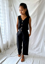 Load image into Gallery viewer, The Harmony Reversible Top in Natural Linen