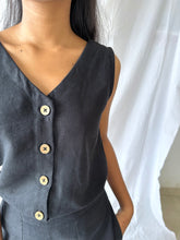 Load image into Gallery viewer, The Harmony Reversible Top in Natural Linen