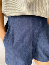 Load image into Gallery viewer, The Indi Shorts in Denim