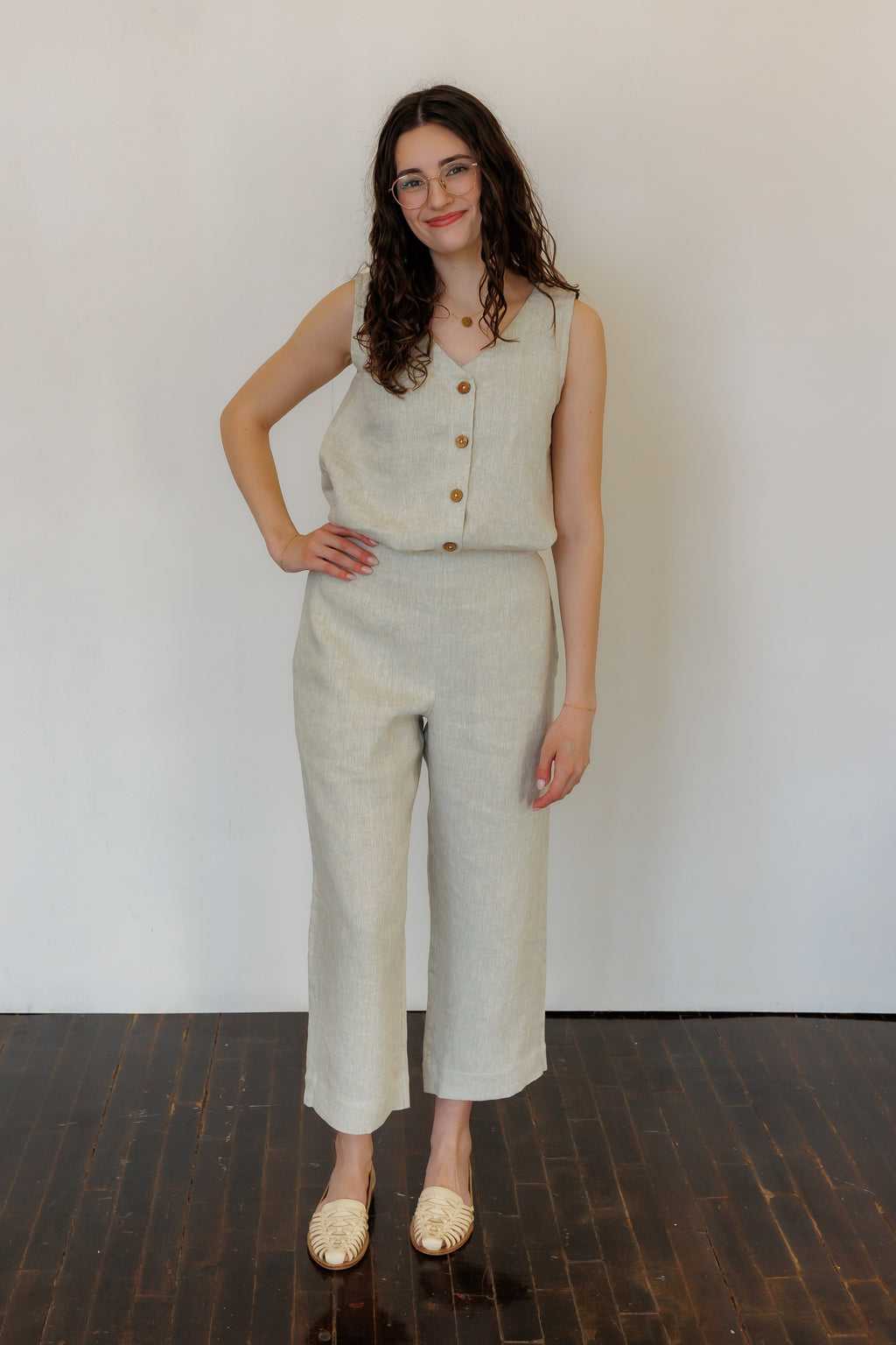 The Harmony Reversible Top in Natural Linen