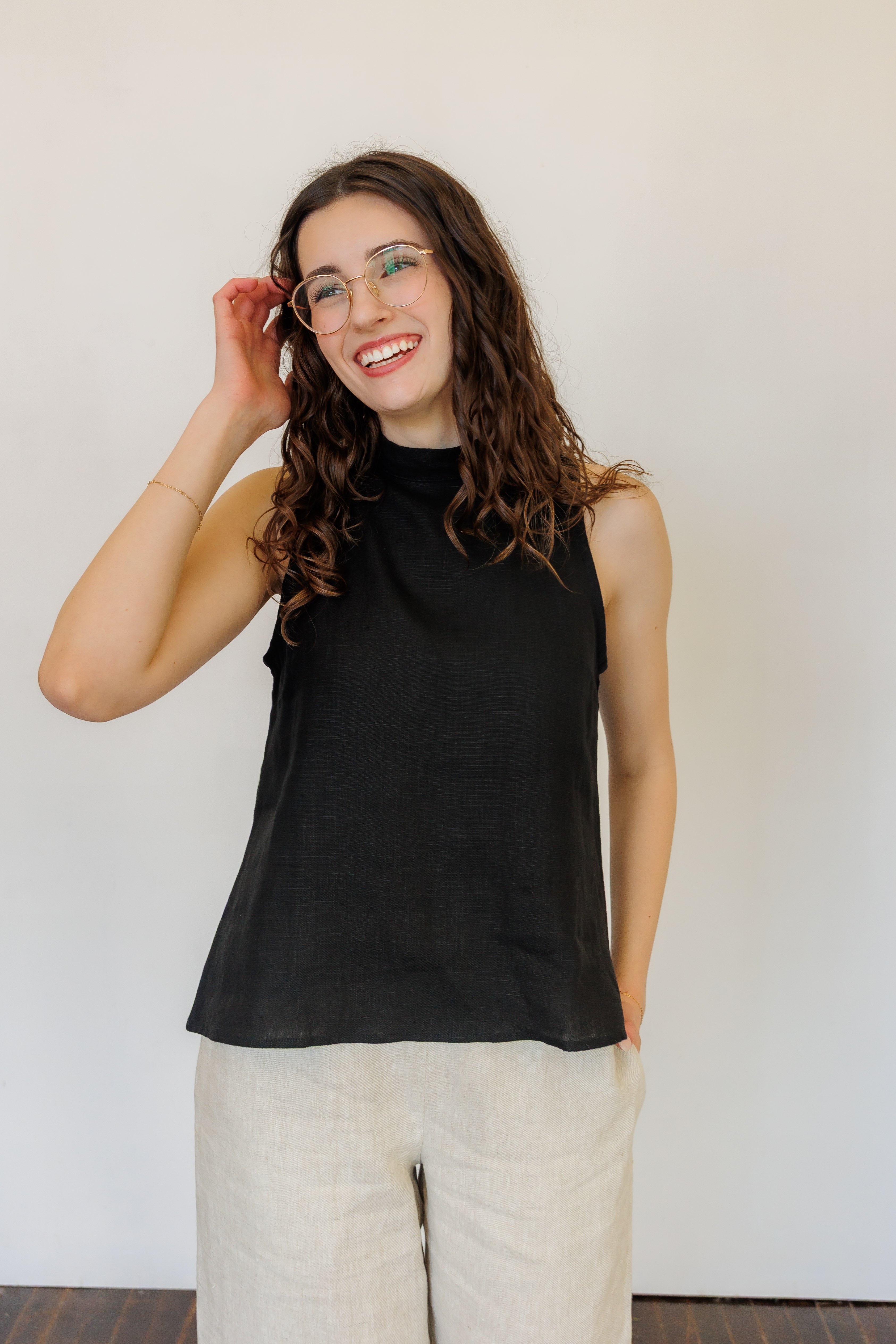 The Mira Top in Black Linen