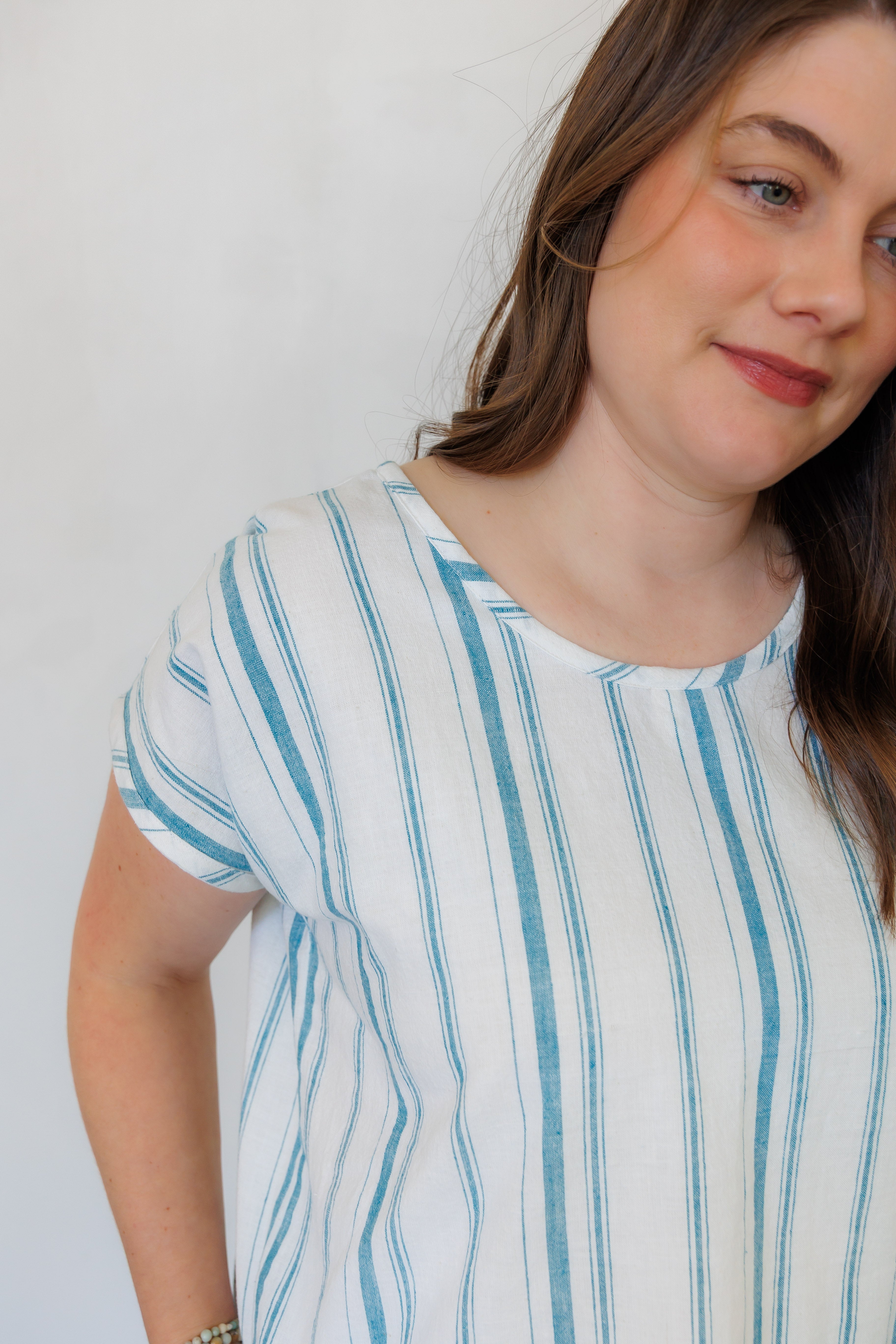 The Oasis Shirt in Aegean Stripe