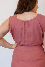 Load image into Gallery viewer, The Willow Top in Lilac

