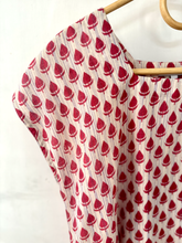 Load image into Gallery viewer, Red Tulip Square Neck Top - XS
