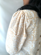 Load image into Gallery viewer, The Flora Top in Flora Blush

