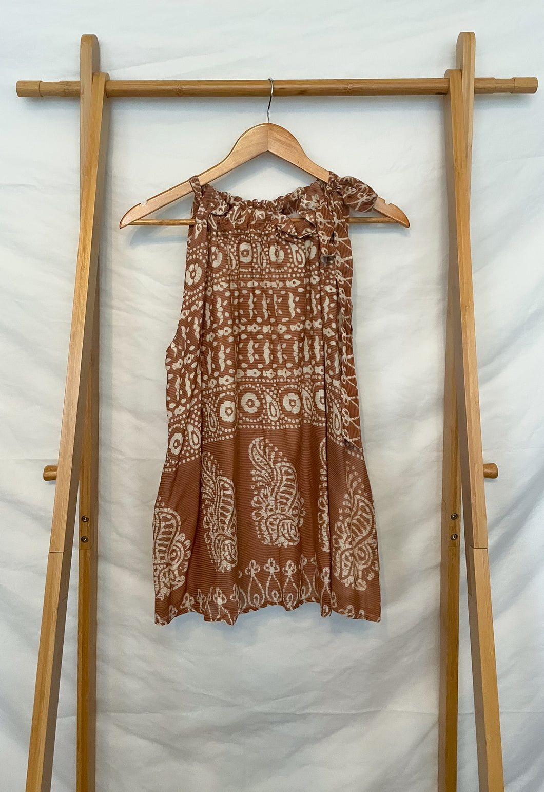 Brown & White Paisley Tie-Neck Halter Top - XL